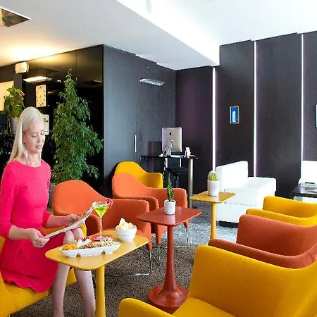 Hotel D120 4*