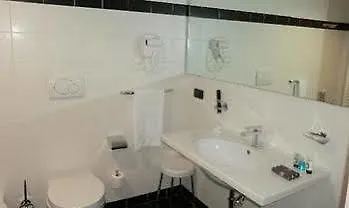 فندق D120 4*