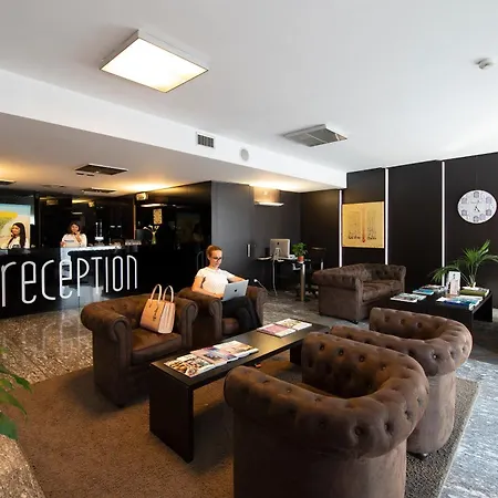 Otel D120